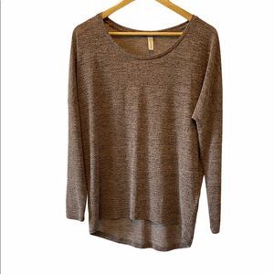 NWOT SOYA CONCEPTS Long Sleeve Lightweight Top S